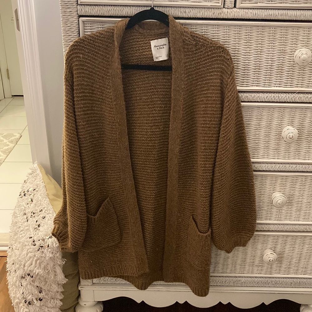Abercrombie and fitch cardigan